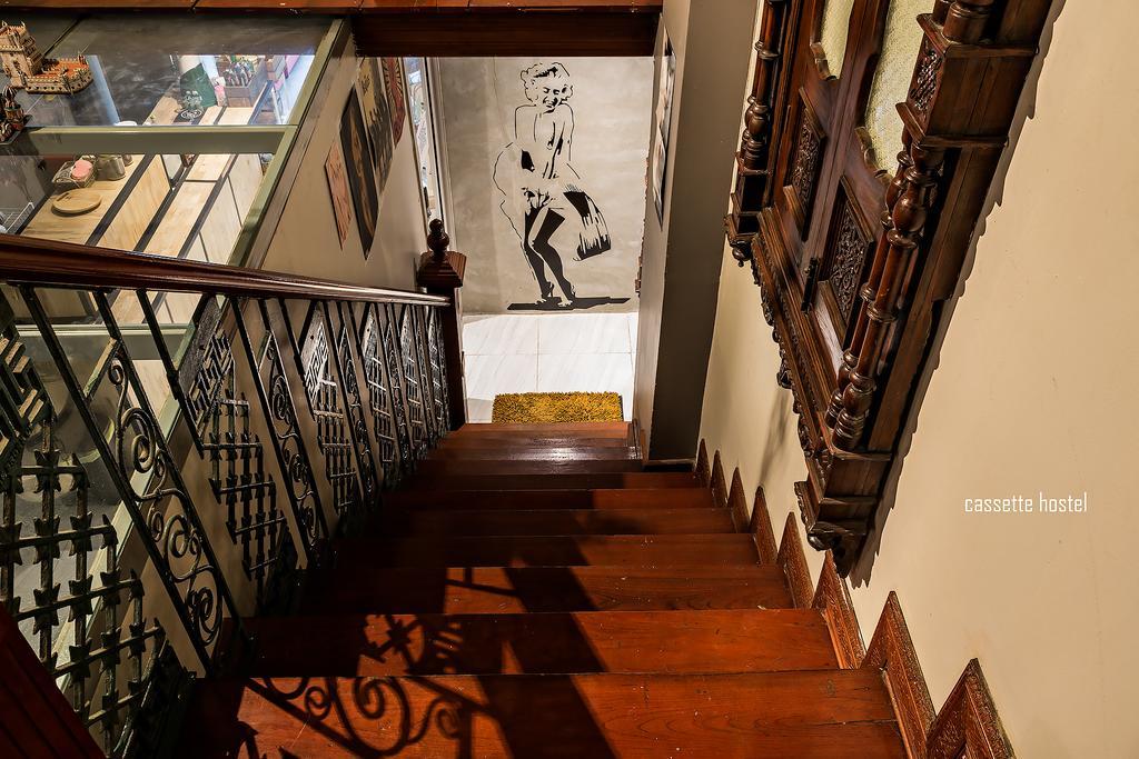 Cassette Hostel Chiang Mai Exteriör bild