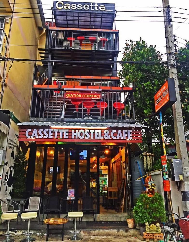 Cassette Hostel Chiang Mai Exteriör bild