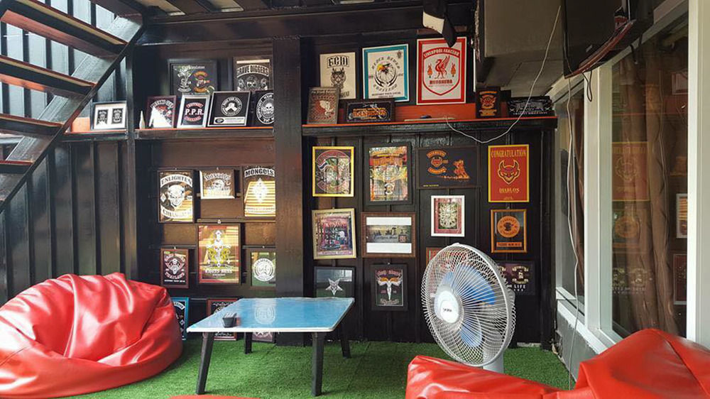 Cassette Hostel Chiang Mai Exteriör bild