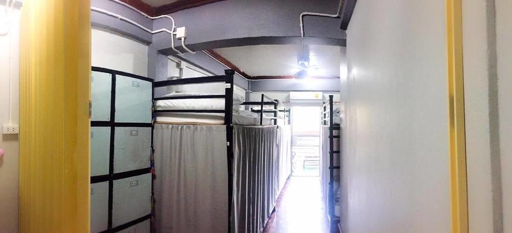 Cassette Hostel Chiang Mai Exteriör bild