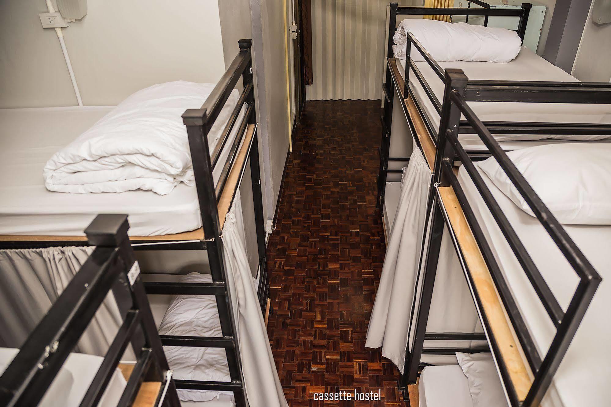 Cassette Hostel Chiang Mai Exteriör bild